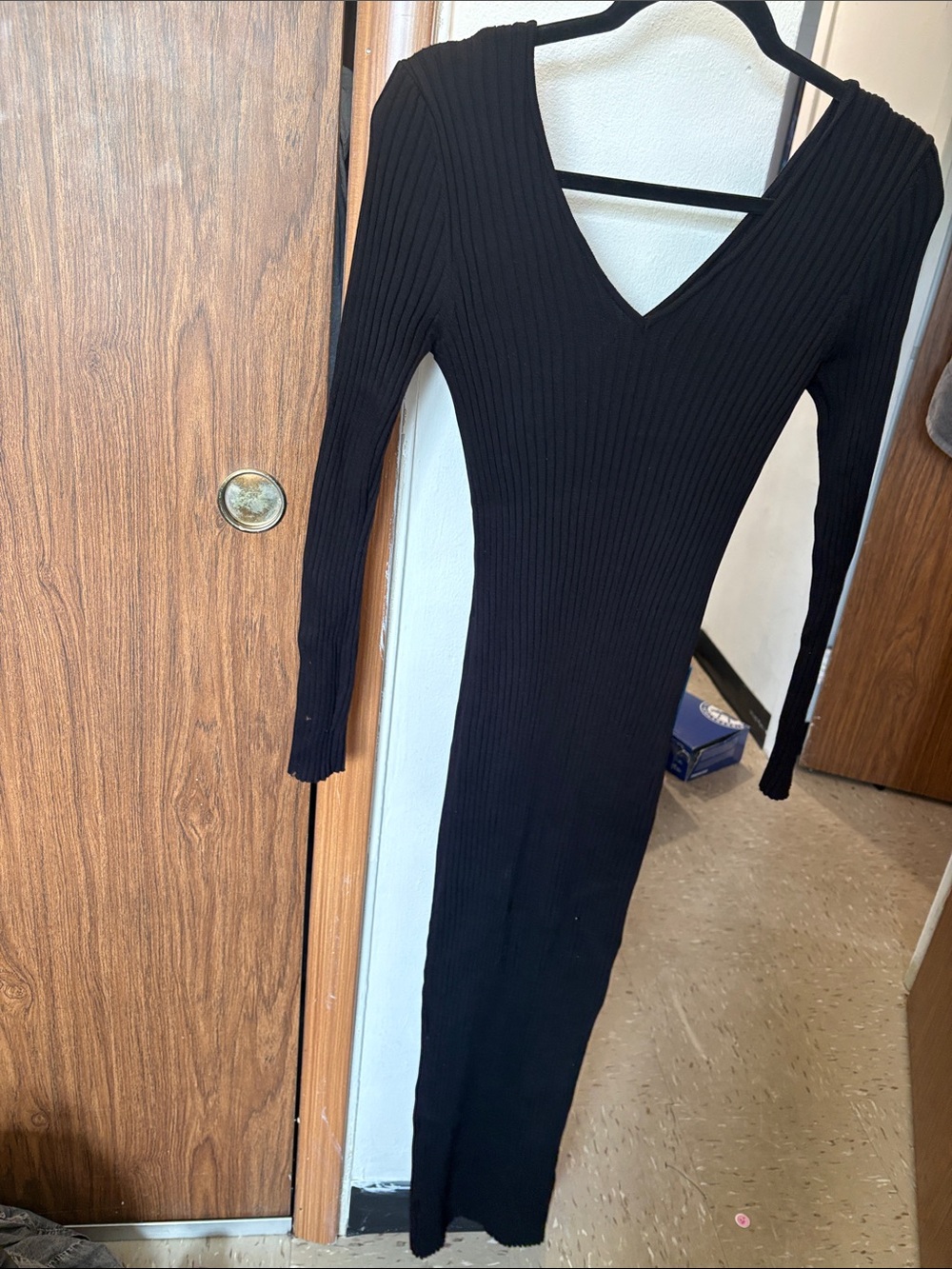 Fashion Nova Black Ribbed V-Neck Long Sleeve Midi Dress